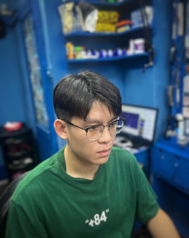 Side part kết hợp undercut đẹp hiện đại nam tính